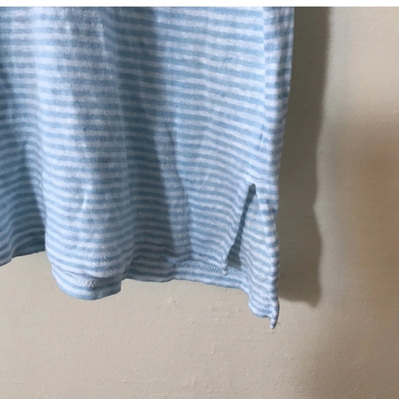 Chico’s size 1 Light Blue & white striped 3/4 sleeve V-neck Linen Shirt - Picture 7 of 10